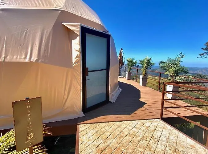 Kintiri Glamping Campo de lujo 5*