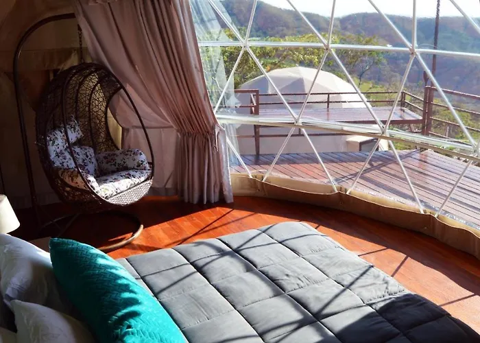Kintiri Glamping Campo de lujo Nicoya