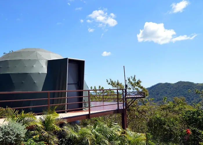 Kintiri Glamping Campo de lujo