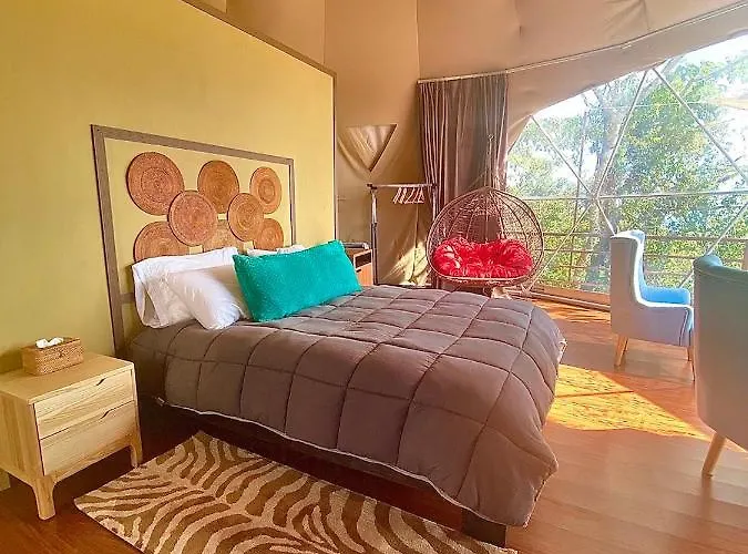 Campo de lujo Kintiri Glamping 5*