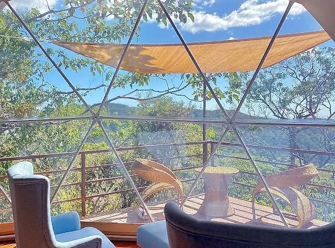 Kintiri Glamping Campo de lujo