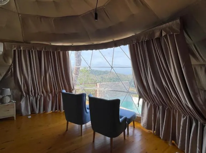Kintiri Glamping Campo de lujo